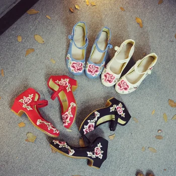 Обувь с вышивкой, женская обувь на квадратном каблуке 3-5 см, танцевальная обувь Hanfu из ткани с круглым носком